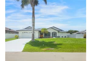 208 21ST LANE, CAPE CORAL, FL 33990 - MLS#MFRTB8412622