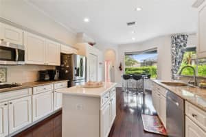10502 CASTLEFORD WAY, TAMPA, FL 33626 - MLS#MFRTB8412652
