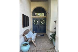 1012 KINGSBOROUGH GARDENS COURT, LUTZ, FL 33548 - MLS#MFRTB8412687