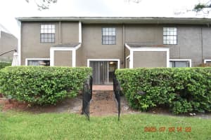 16539 LAKE BRIGADOON CIRCLE, TAMPA, FL 33618 - MLS#MFRTB8412704