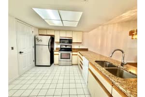 18308 AINTREE COURT, TAMPA, FL 33647 - MLS#MFRTB8412709