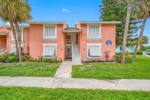 3715 42nd Way S #e, ST PETERSBURG