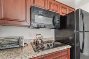 6337 PARC CORNICHE DRIVE, ORLANDO, FL 32821 - MLS#MFRTB8413008