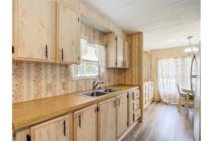 7467 EASTERN CIR DRIVE, BROOKSVILLE, FL 34613 - MLS#MFRTB8413009