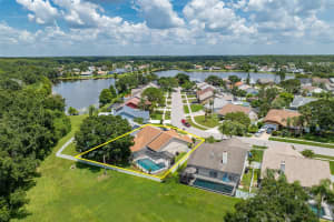 8727 BOYSENBERRY DRIVE, TAMPA, FL 33635 - MLS#MFRTB8413035