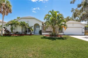 161 Lake Shore Dr W, PALM HARBOR
