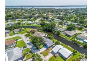 1111 77th St Nw, BRADENTON