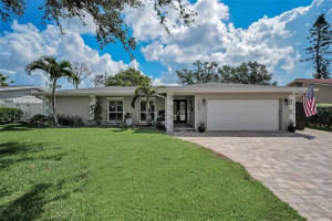 1937 DOLPHIN BOULEVARD, ST PETERSBURG, FL 33707 Sold 09/04/25
