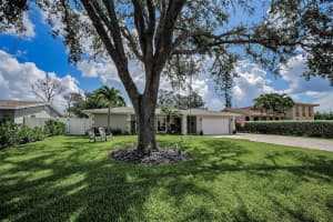 1937 DOLPHIN BOULEVARD, ST PETERSBURG, FL 33707 Sold 09/04/25