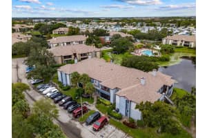 10265 GANDY BOULEVARD, ST PETERSBURG, FL 33702 - MLS#MFRTB8413136