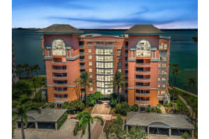 4993 Bacopa Ln S #204, ST PETERSBURG