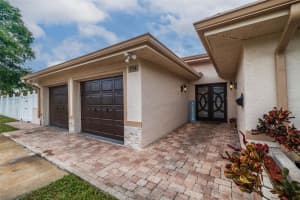 2790 PINELLAS POINT DRIVE, ST PETERSBURG, FL 33712 - MLS#MFRTB8413167