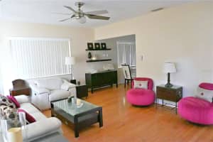 4744 11TH AVENUE, ST PETERSBURG, FL 33713 - MLS#MFRTB8413174
