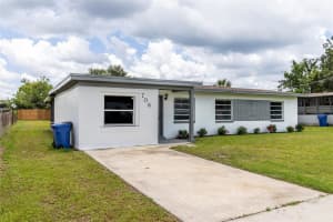 706 LIME TREE ROAD, TAMPA, FL 33619 - MLS#MFRTB8413184