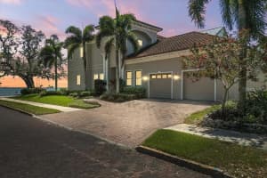 827 N Bayshore Dr, Safety Harbor, FL 34695, Sold 08/06/25