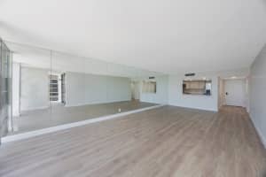 7400 SUN ISLAND DRIVE, SOUTH PASADENA, FL 33707 - MLS#MFRTB8413224