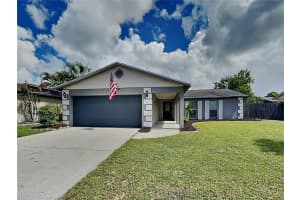 6469 Bikini Rd, SARASOTA