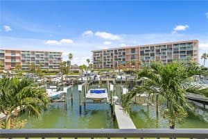 12586 CAPRI CIRCLE, TREASURE ISLAND, FL 33706 - MLS#MFRTB8413333