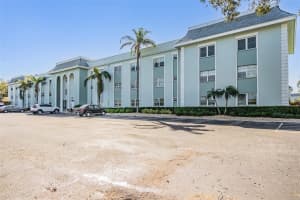 701 POINSETTIA ROAD, BELLEAIR, FL 33756 - MLS#MFRTB8413380