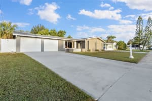 3237 SANFORD DRIVE, HOLIDAY, FL 34691 - MLS#MFRTB8413387