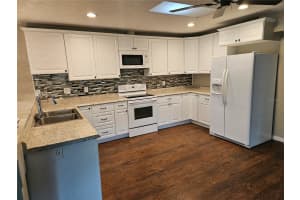 9811 95TH STREET, SEMINOLE, FL 33777 - MLS#MFRTB8413426