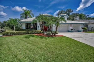 110 Woodcreek Dr S, SAFETY HARBOR
