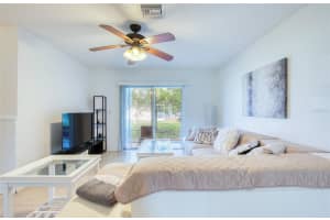 9987 87TH STREET, SEMINOLE, FL 33777 - MLS#MFRTB8413461