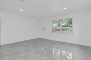 166 LINCOLN CIRCLE, ST PETERSBURG, FL 33703 - MLS#MFRTB8413491