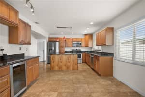 10615 ORANGE BLOSSOM LANE, SEMINOLE, FL 33772 - MLS#MFRTB8413527