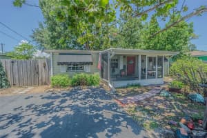 6302 Axelrod Rd, TAMPA
