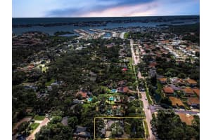 10832 54TH AVENUE, ST PETERSBURG, FL 33708 - MLS#MFRTB8413549