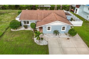 9923 BAY DRIVE, GIBSONTON, FL 33534 - MLS#MFRTB8413601