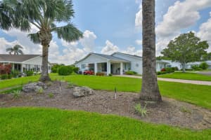 2347 GAINESBOROUGH LOOP, SUN CITY CENTER, FL 33573 - MLS#MFRTB8413652
