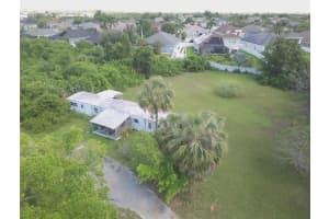 1603 SHELL POINT ROAD, RUSKIN, FL 33570 - MLS#MFRTB8413715