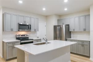 3743 KING HILL DRIVE, HAINES CITY, FL 33844 - MLS#MFRTB8413765