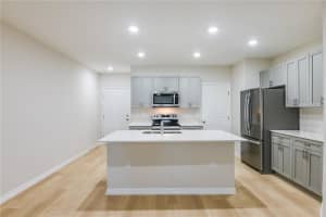3743 KING HILL DRIVE, HAINES CITY, FL 33844 - MLS#MFRTB8413765