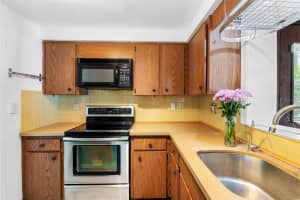 14776 55TH WAY, CLEARWATER, FL 33760 - MLS#MFRTB8413781