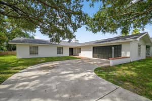 120 Carlyle Cir, PALM HARBOR