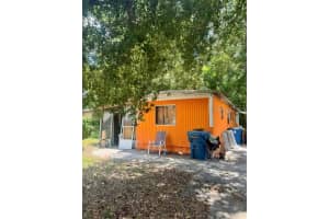 21348 Canal Dr, BROOKSVILLE