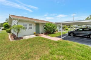 1814 FOXHUNT DRIVE, SUN CITY CENTER, FL 33573 - MLS#MFRTB8413807
