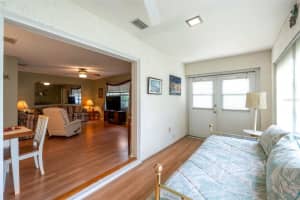 1814 FOXHUNT DRIVE, SUN CITY CENTER, FL 33573 - MLS#MFRTB8413807