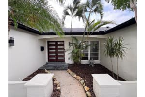 6480 31ST AVENUE, ST PETERSBURG, FL 33710 - MLS#MFRTB8413838