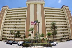 4775 Cove Cir #403, ST PETERSBURG