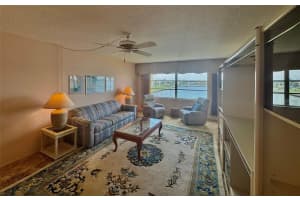 4775 COVE CIRCLE, ST PETERSBURG, FL 33708 - MLS#MFRTB8413859