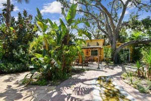 5909 MOHR ROAD, TAMPA, FL 33615 - MLS#MFRTB8413895