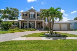 733 Bay Esplanade, CLEARWATER BEACH