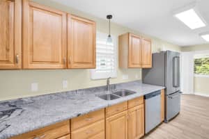 289 ORANGE STREET, PALM HARBOR, FL 34683 - MLS#MFRTB8413970