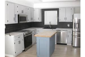 4939 WOODLAND DRIVE, ST PETERSBURG, FL 33708 - MLS#MFRTB8413998