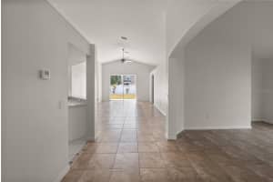 508 DELWOOD BRECK STREET, RUSKIN, FL 33570 - MLS#MFRTB8414015