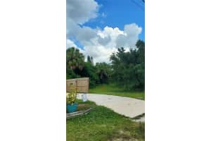 8438 FORMEL AVENUE, PORT RICHEY, FL 34668 - MLS#MFRTB8414092